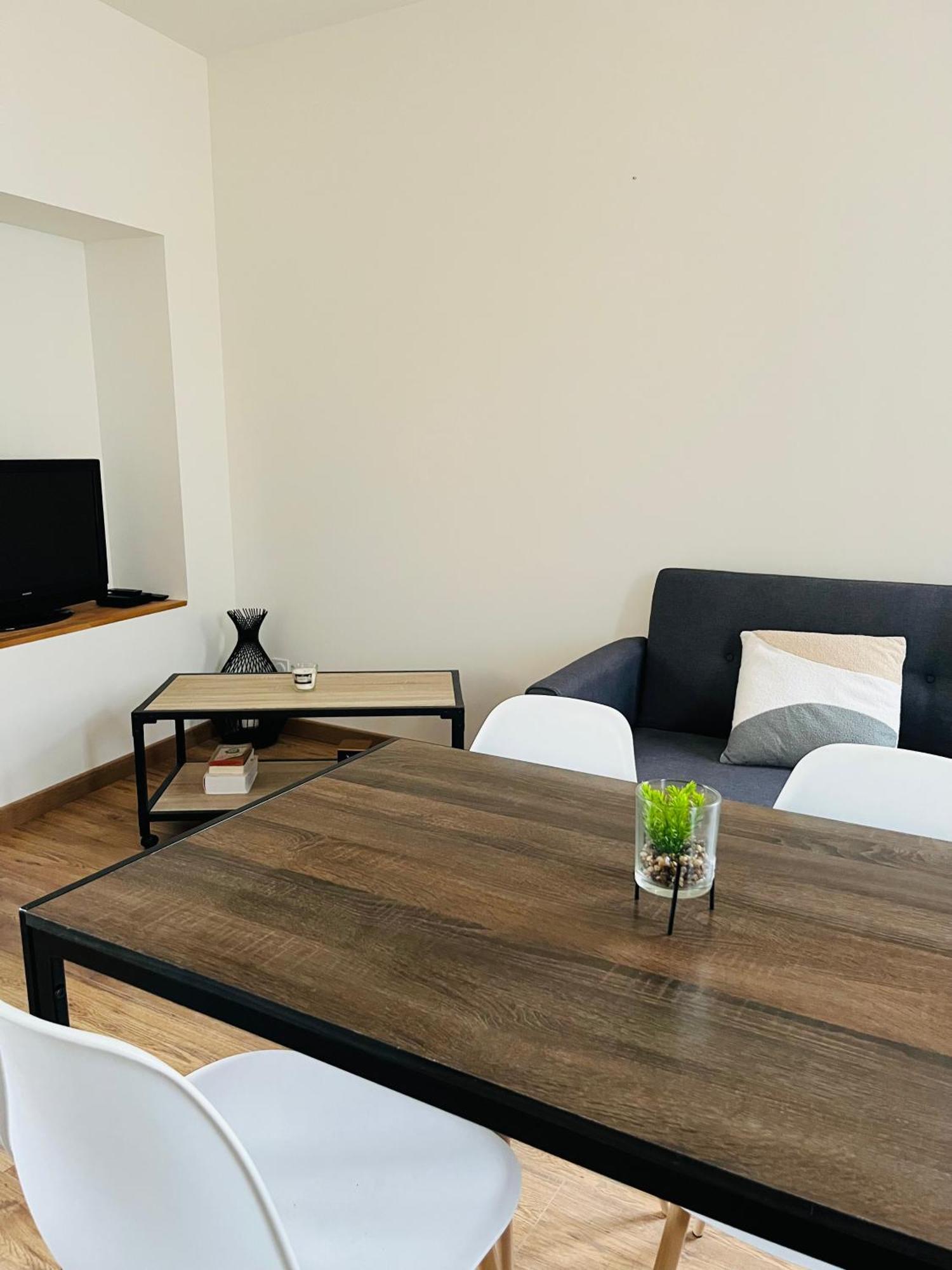 Logements 6 Pers A 15 Minutes D Angers Corné 外观 照片